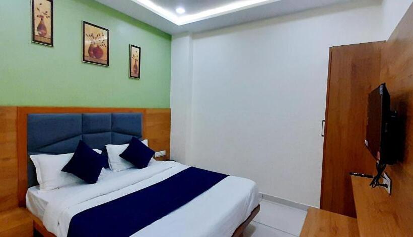 디럭스 룸, Suncity