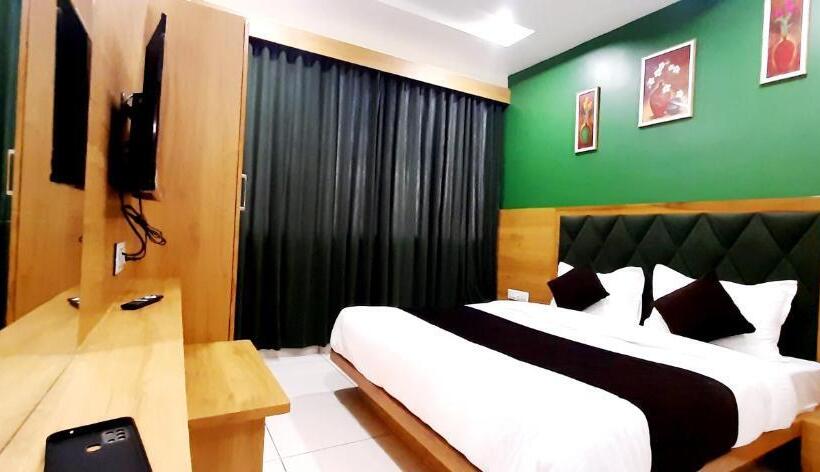 스탠다드 룸 킹사이즈 침대, Suncity