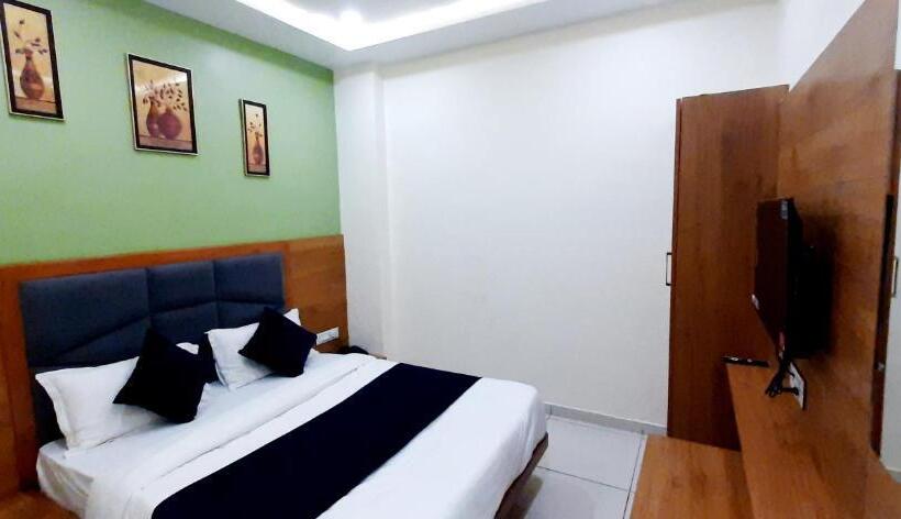 디럭스 룸, Suncity