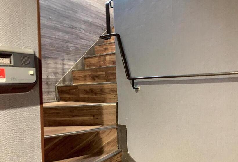 Camera Familiare, Yiyihouse Shinsaibashi