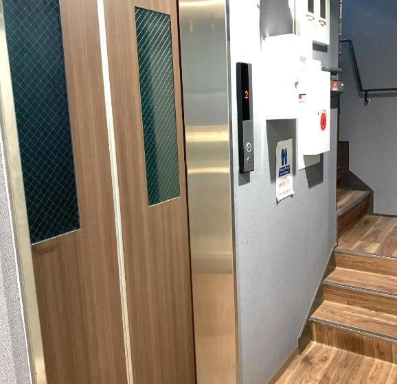 Camera Familiare, Yiyihouse Shinsaibashi