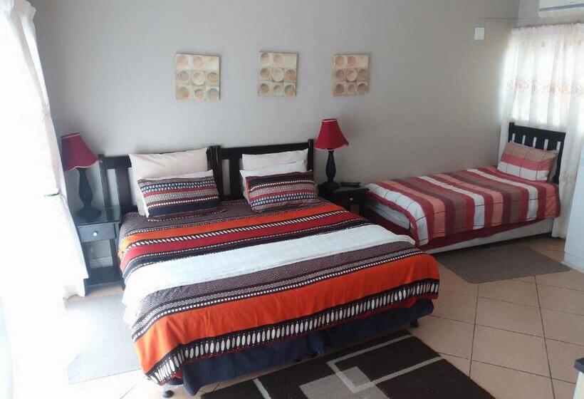 Номер Deluxe Кровать Кинг, Aloe Inn Guesthouse