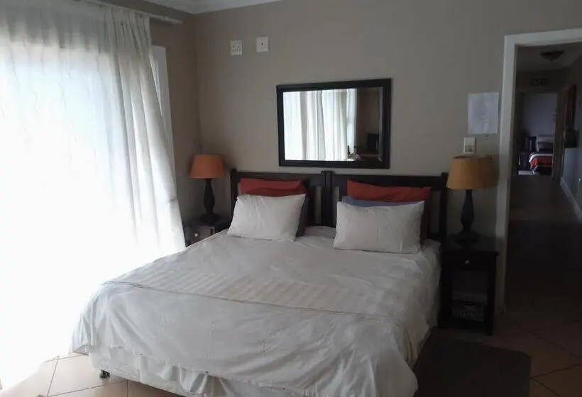 キングサイズベッドのデラックスルーム, Aloe Inn Guesthouse