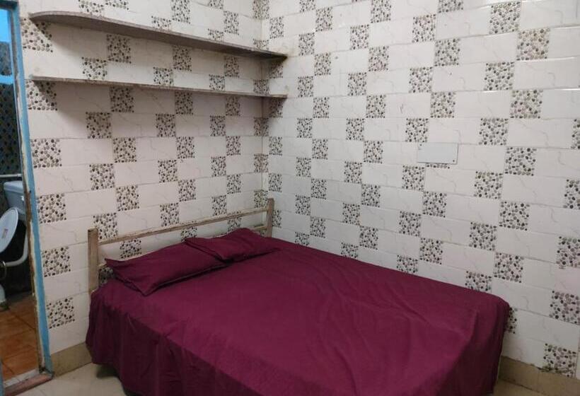 חדר אקונומי, Kanti Devi Seva Sadan