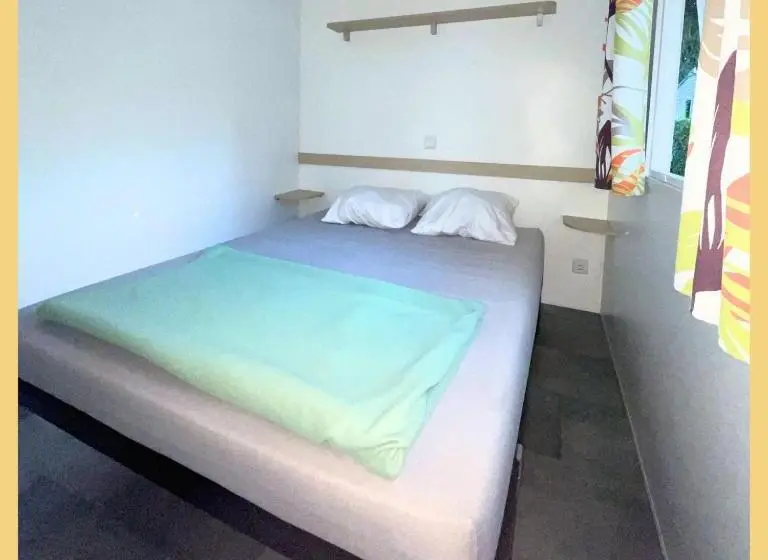 １ベッドルームハウス, Le C24   Charmant Bungalow Tout équipé Pour 4 Avec Tv