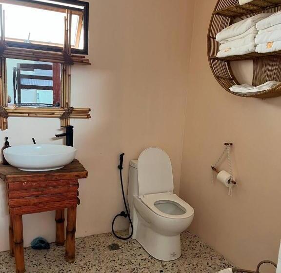 四人标准间, Solimar Seaside Cabanas