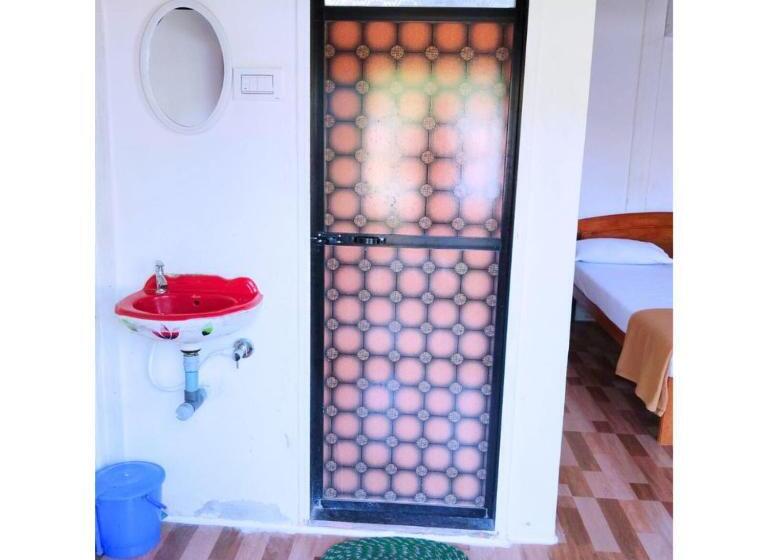 סוויטת ג'וניור דלוקס, Sulochana Resort