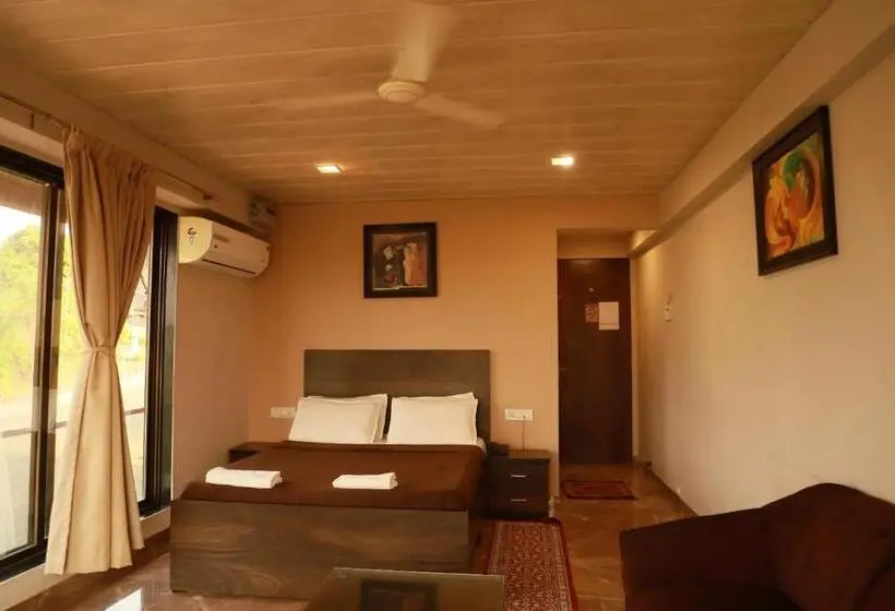 デラックスルーム, Sound Rio Retreat Karjat
