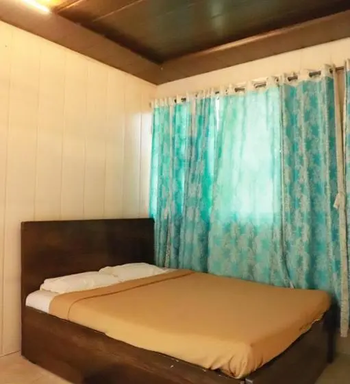 エコノミールーム, Sound Rio Retreat Karjat