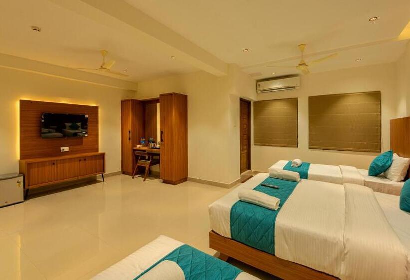 Семейный Номер Deluxe, Stay Bella Kozhikode