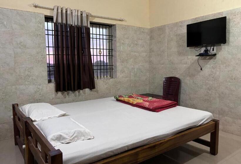 חדר סטנדרט, Staymaker Naik Residency