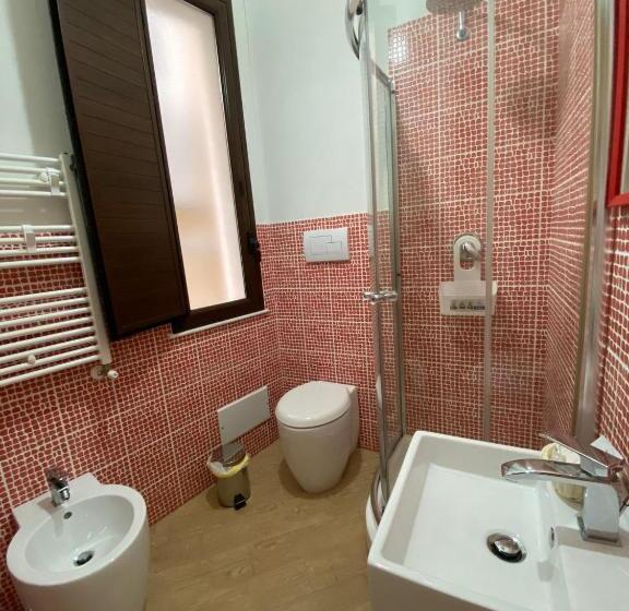 اتاق استاندارد یک نفره, Manu S House B&b