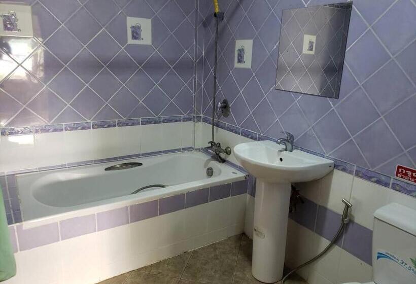 غرفة قياسية سرير كينج, Phontong Garden Resort