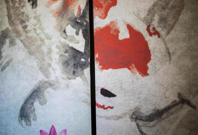 غرفة قياسية رباعية, Ryokan Hitaya