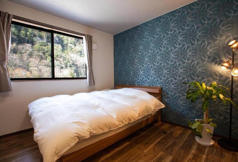 غرفة قياسية, Ryokan Hitaya