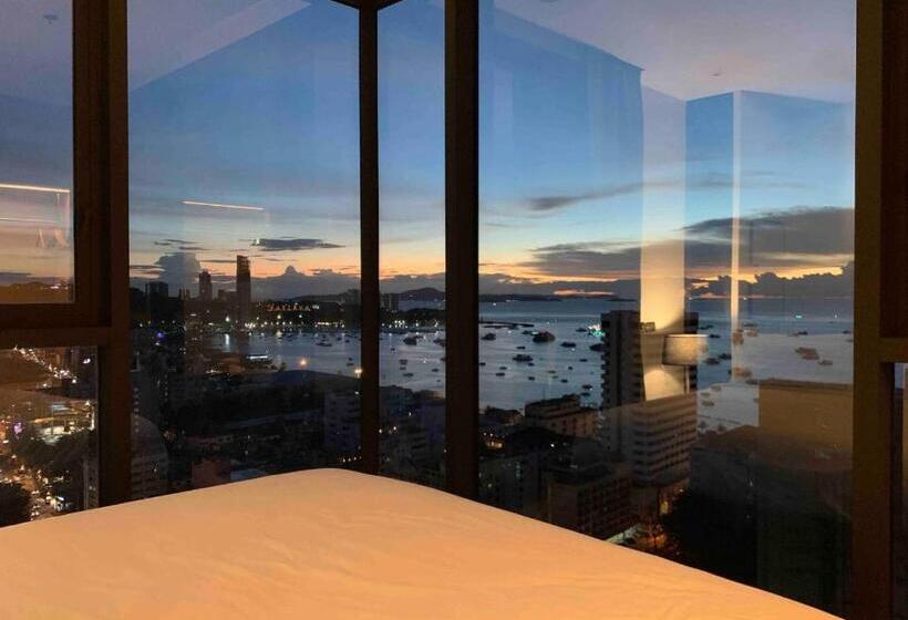 اتاق لوکس با بالکن و چشم‌انداز دریا, 503 Edge芭提雅25层正海景大二房二厅二卫, 沙滩+步行街+购物中心