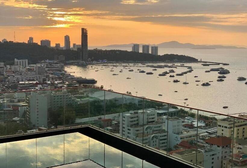 اتاق لوکس با بالکن و چشم‌انداز دریا, 503 Edge芭提雅25层正海景大二房二厅二卫, 沙滩+步行街+购物中心