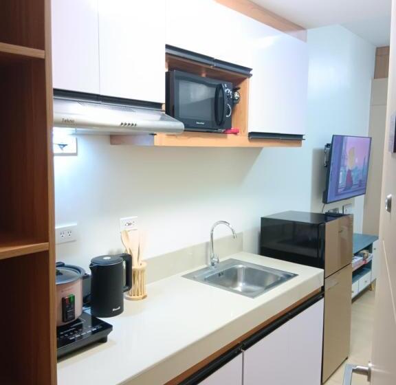 Апартаменты 1 Спальня, Amabilia Suite At Smdc Trees Residences