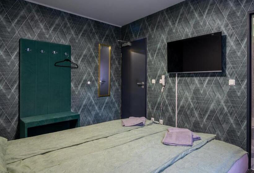 اتاق استاندارد, Bed And Breakfast 33