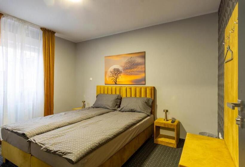 스탠다드 룸, Bed And Breakfast 33