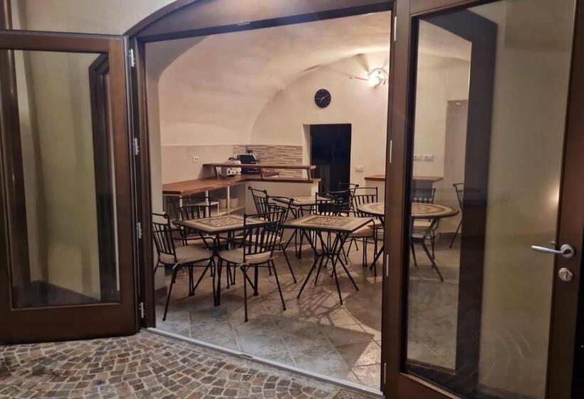 Quarto Estandar, Sentieri Del Garda