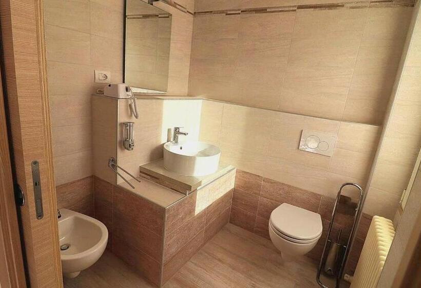 חדר סטנדרט עם מרפסת, Sentieri Del Garda