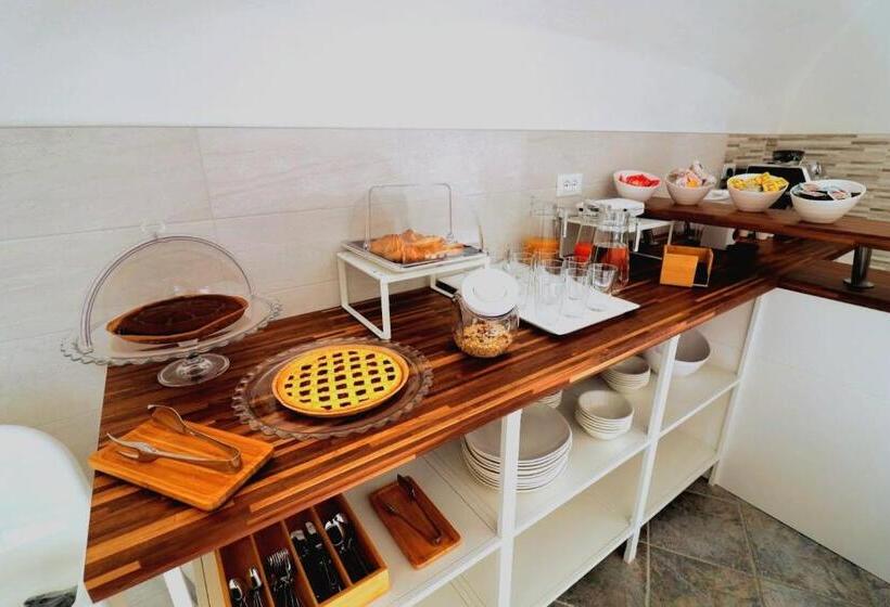 חדר דלוקס עם מרפסת, Sentieri Del Garda