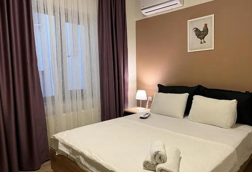 Huoneisto 1 Makuuhuone Pohjakerros, Roj Suite