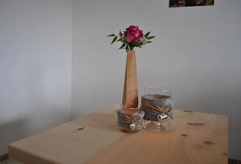 Appartamento 2 Camere da Letto, Ferienwohnung Gipfelblick