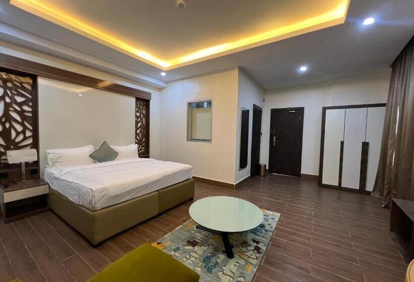 اتاق لوکس, Grandswiss