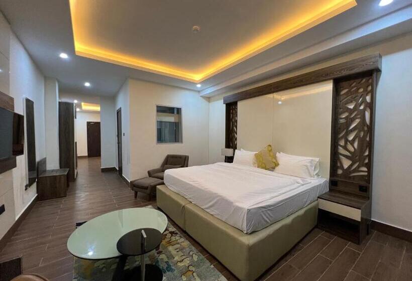 سوییت سوپریور, Grandswiss