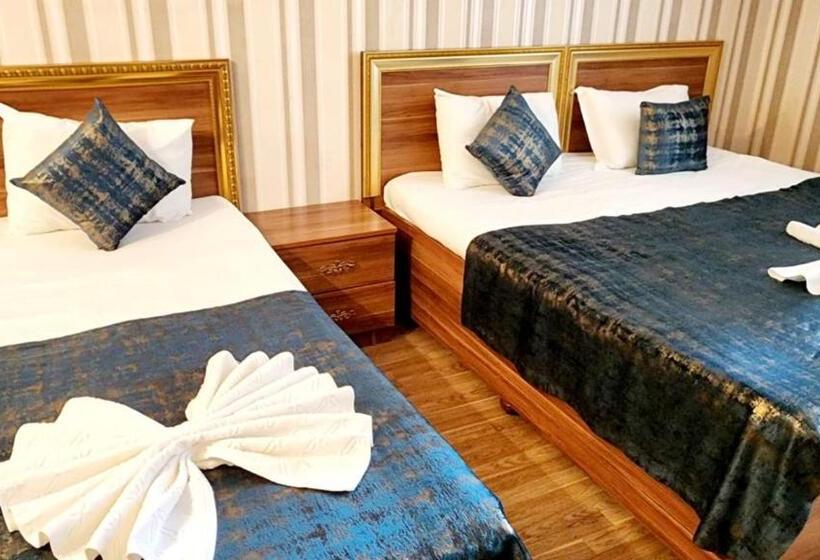 اتاق استاندارد سه نفره, Khatai Ariva Center