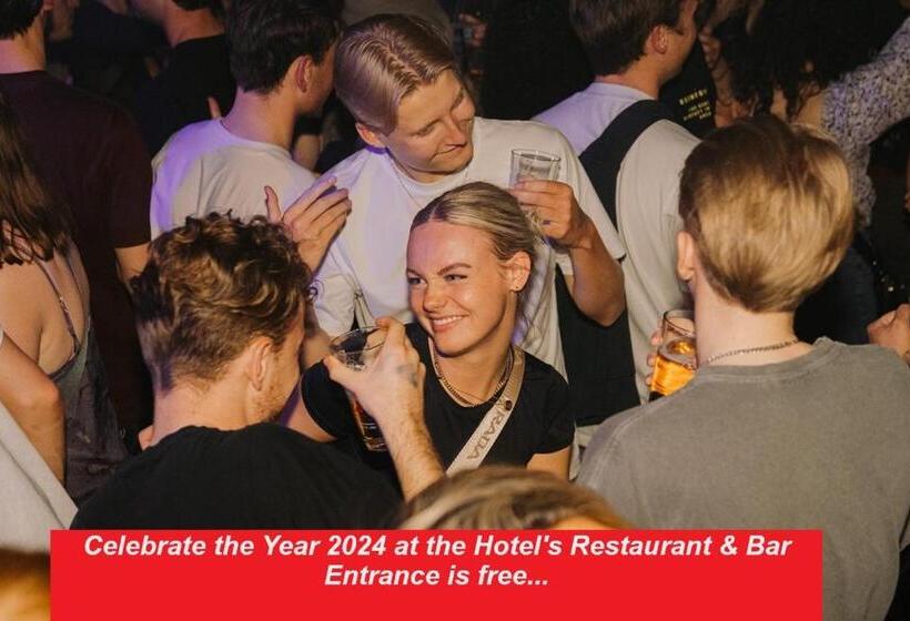 اتاق استاندارد, Khatai Ariva Center