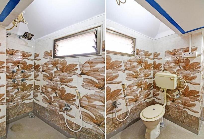 トリプルクラシックルーム, Oyo Sudharani Palace