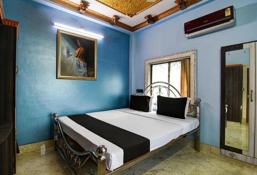 トリプルクラシックルーム, Oyo Sudharani Palace