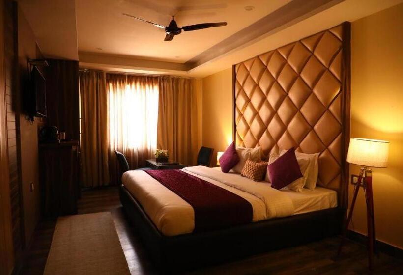 جناح عائلي, Perfect Stayz Premium Haridwar
