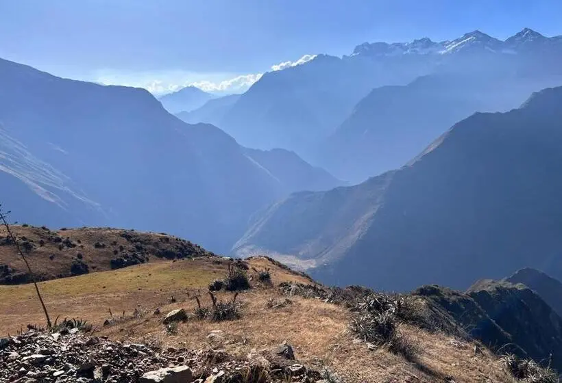 اتاق استاندارد سه نفره, The Wooden House Choquequirao