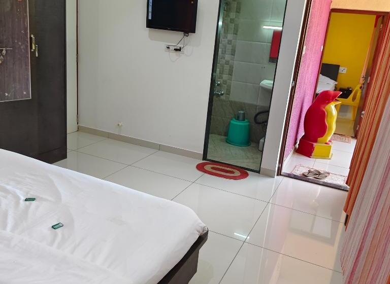 غرفة ديلوكس عائلية, Suryansh Beach Resort