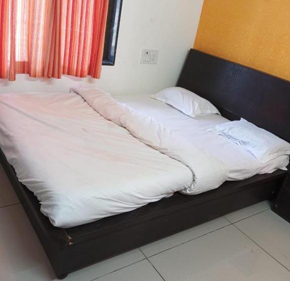 Номер Economy, Suryansh Beach Resort