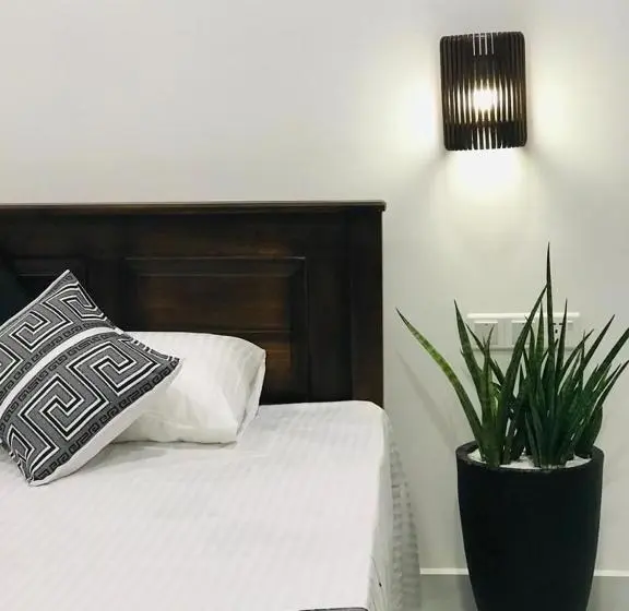 Standard-huone, Ibeeza Motel   Bathigama