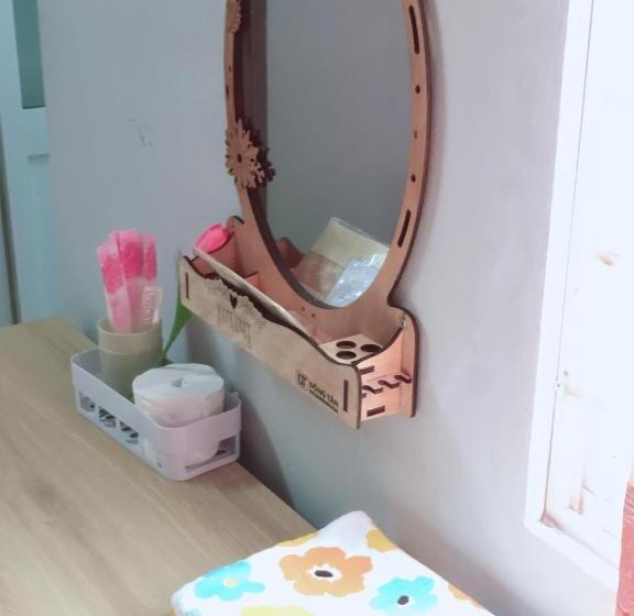 اتاق سوپریور چهار تخته, Lucky Home