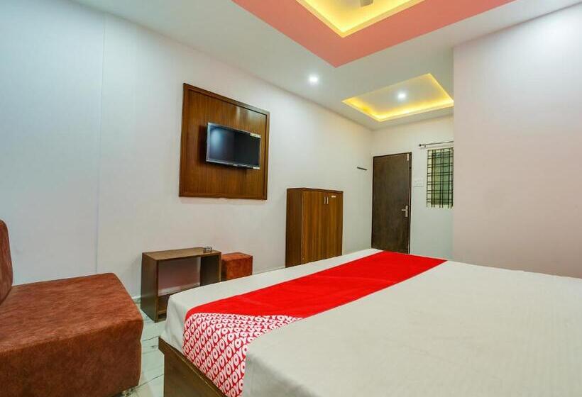 غرفة كلاسيكية ثلاثية, Oyo Hotel United Palace