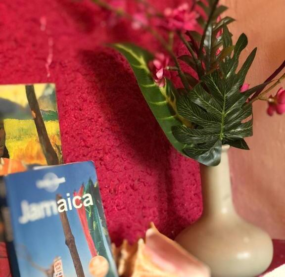 اتاق استاندارد با بالکن, Bnb Somom Mobay Lodging