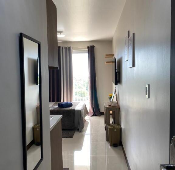 סטודיו סטנדרט עם מרפסת, Apartment In Lapu Lapu