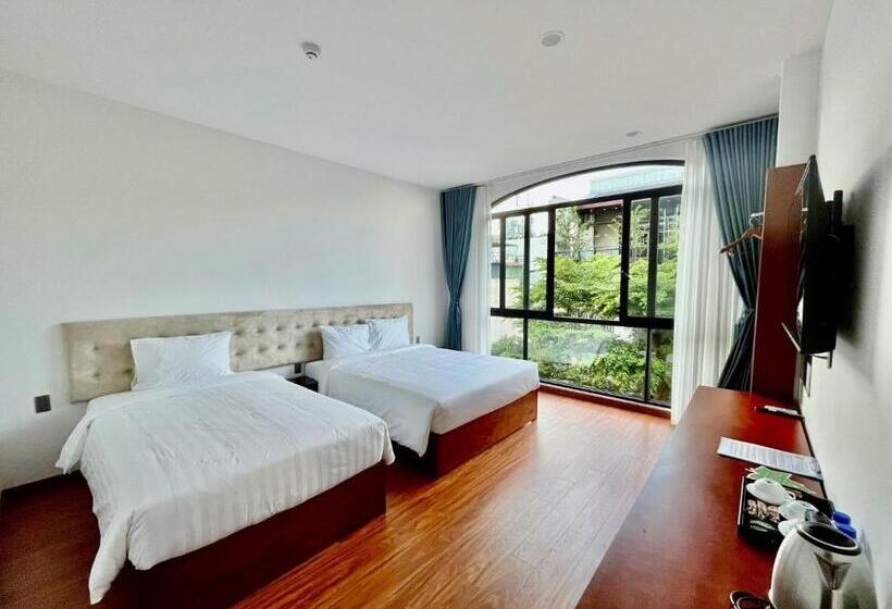 اتاق استاندارد سه نفره, Ban Me Central Hotel 2