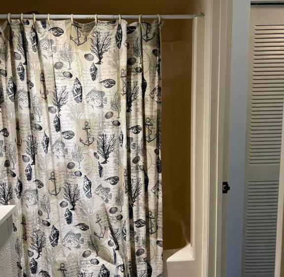 شقة غرفة واحدة مطلة على البحر, Coastal Condo On The Beach At Ocean Trillium #501