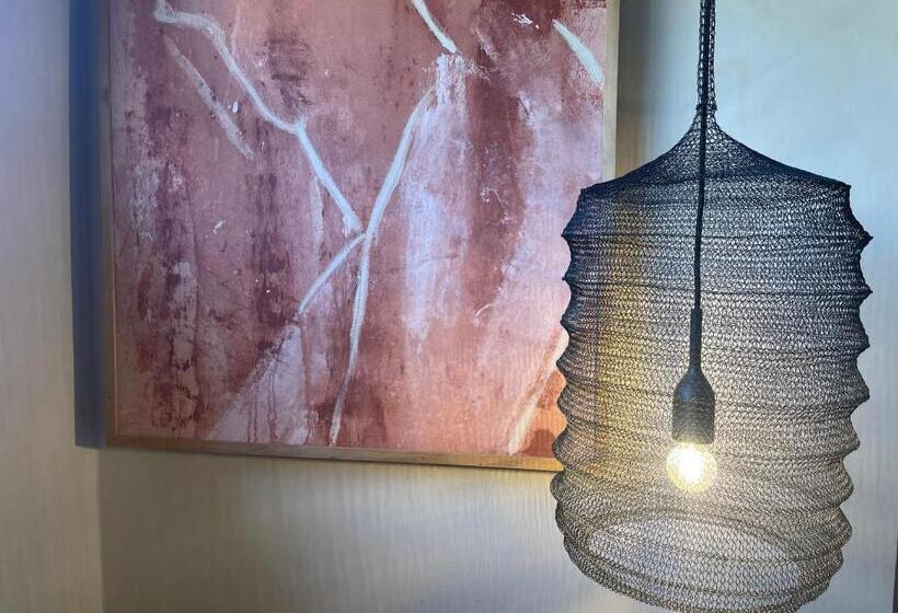 Номер Deluxe, Casa Realm