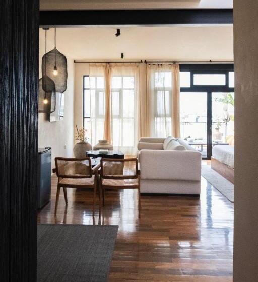 Номер Стандарт с Террасой, Casa Realm