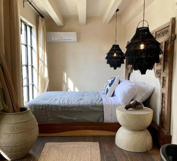 Номер Deluxe с Балконом, Casa Realm