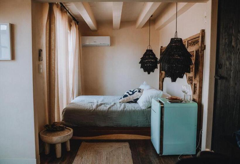 Номер Deluxe с Балконом, Casa Realm